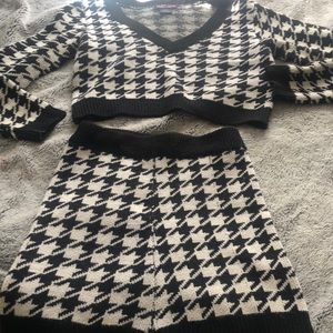 Short sweater set